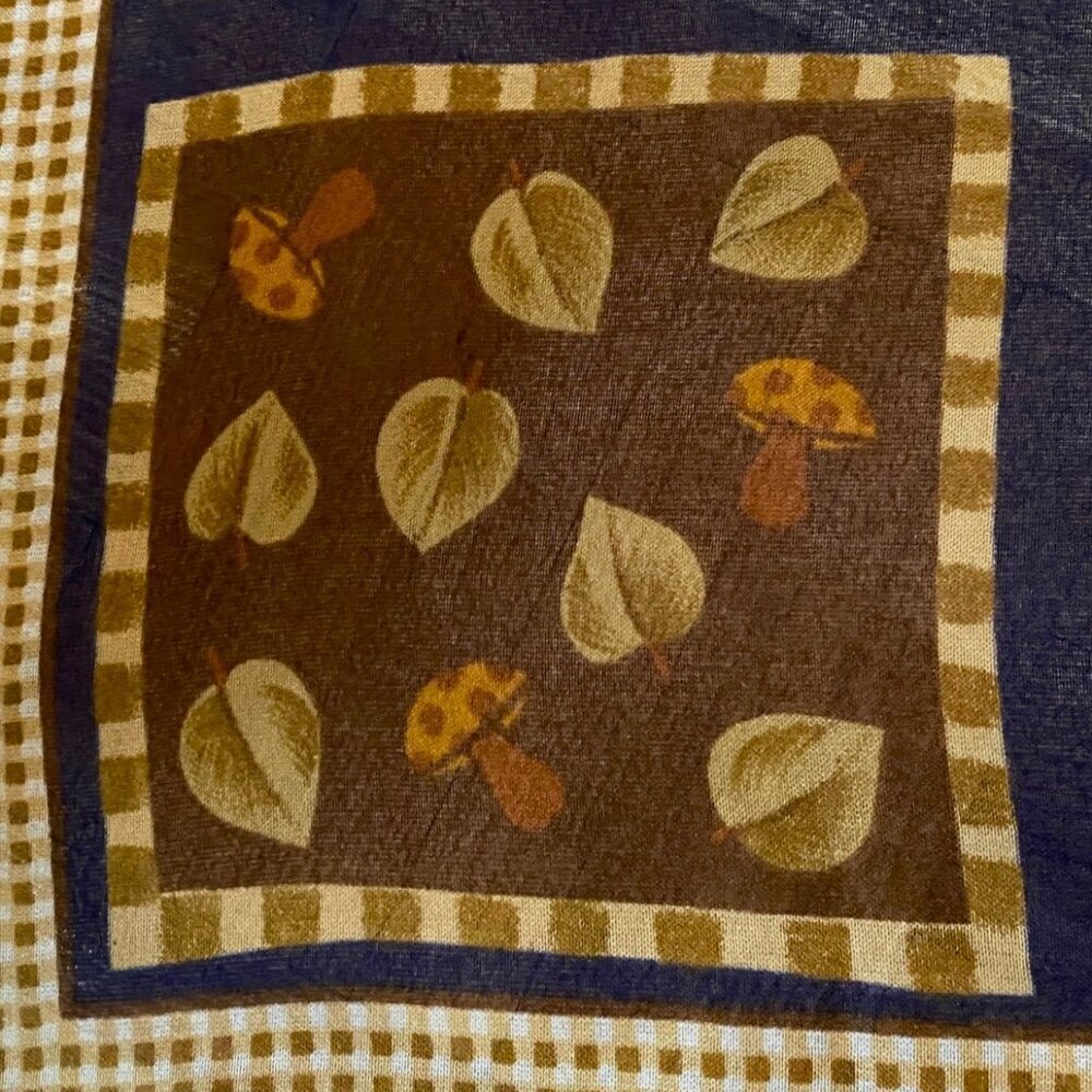 Whimsical vintage mushroom and forest square scarf - Picture 8 of 12